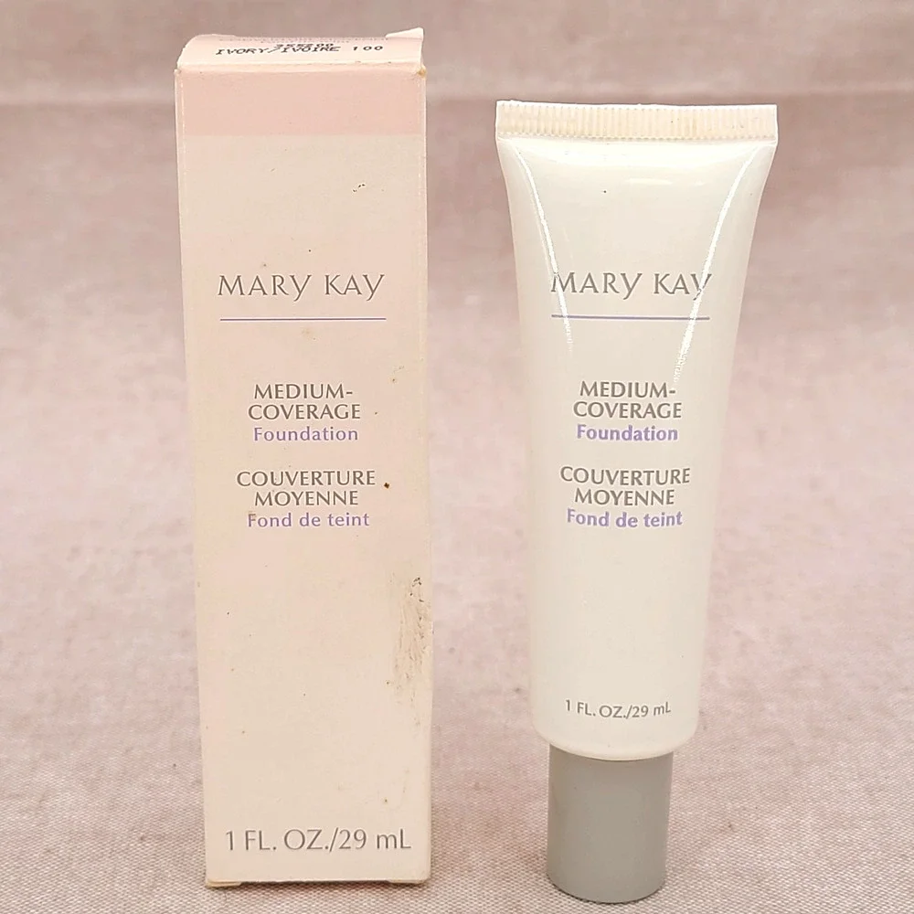 Mary Kay Medium Coverage Foundation Ivory 100 - Gray Cap # 355200 NIB Full Size